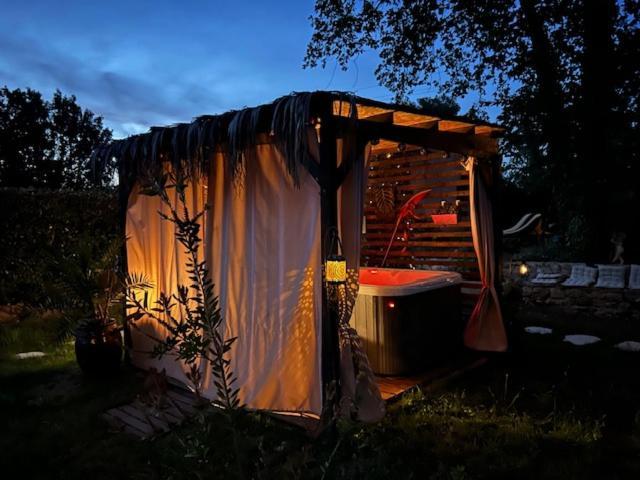 "La Brindille" Roulotte Tzigane De Charme Hebergement Insolite Saint-Paul-en-Forêt Exterior foto
